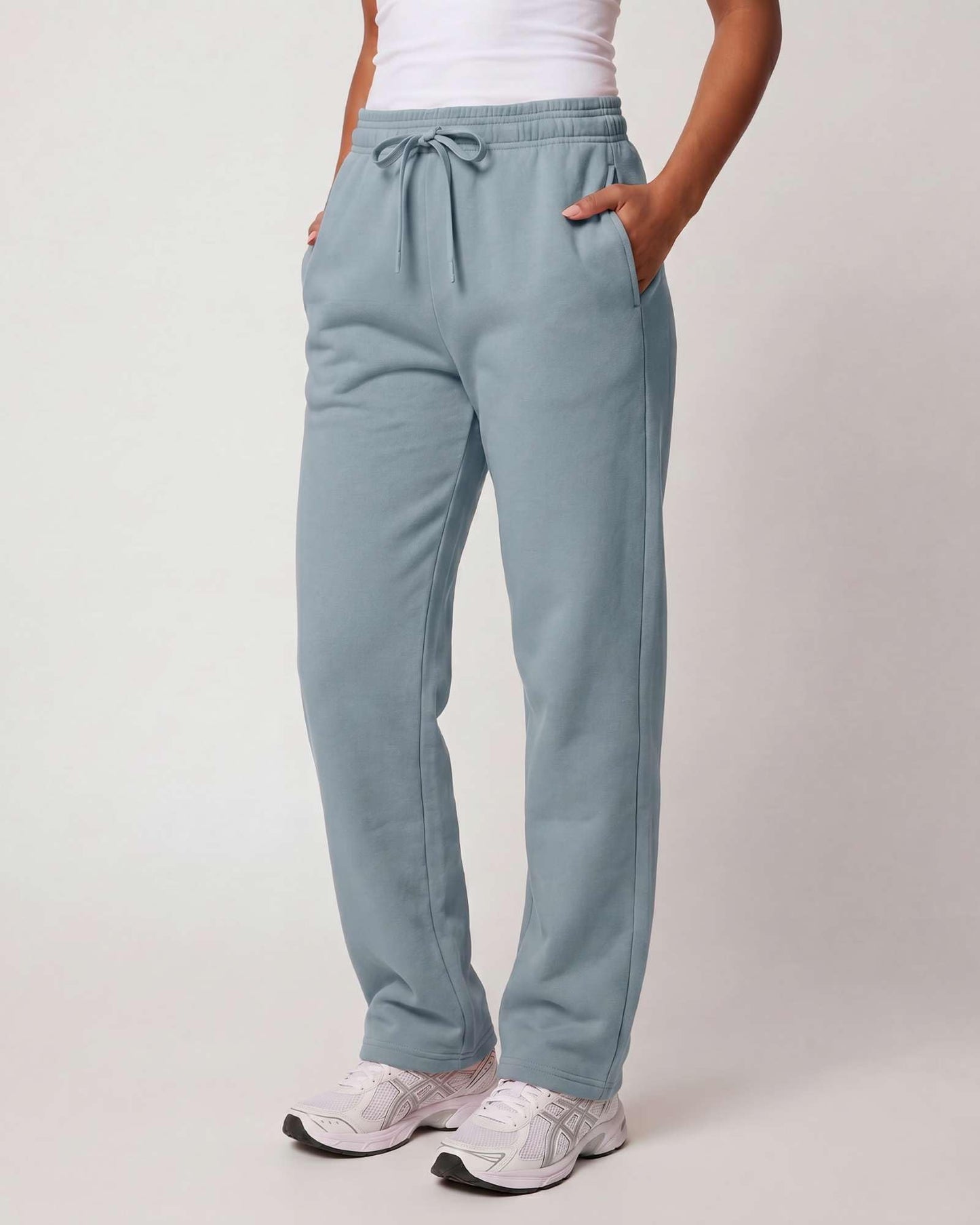 Women’s Relaxed Fit Fleece Sweatpants